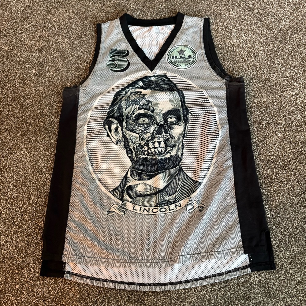 Gray and Black Blackmilk Lincoln Graphic Jersey